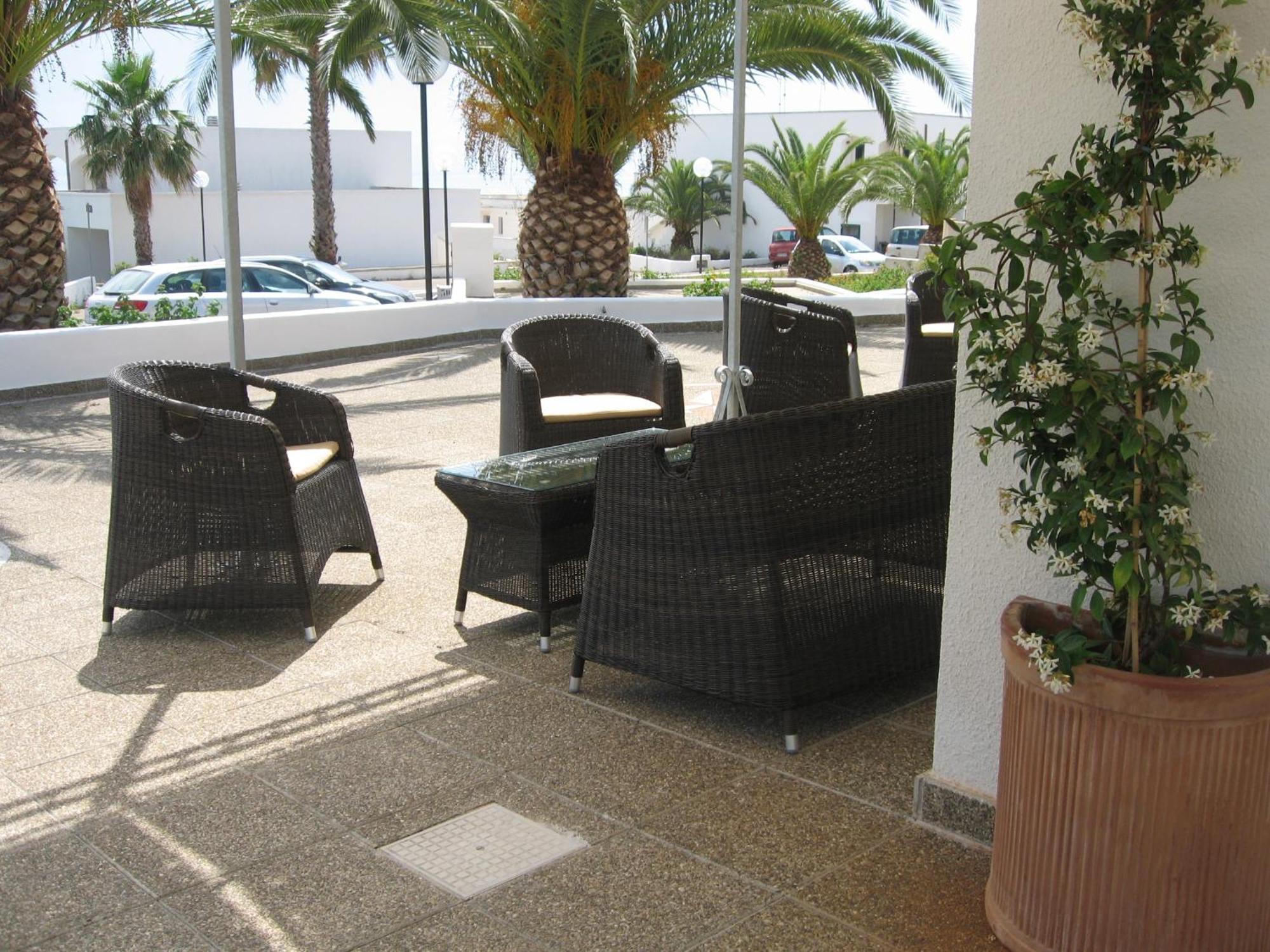 Hotel Residence Miramare Torre Vado Exterior foto